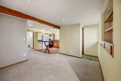 558 Holly Street Ashland OR 97520