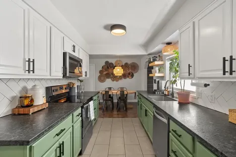 332 N 2nd Street Central Point OR 97502