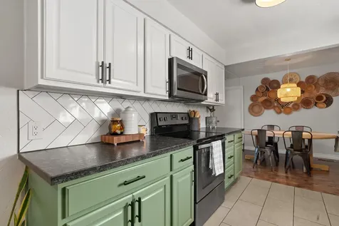332 N 2nd Street Central Point OR 97502