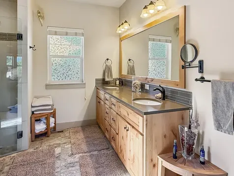 323 NW Saddle Ridge Loop Prineville OR 97754