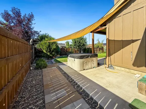 323 NW Saddle Ridge Loop Prineville OR 97754