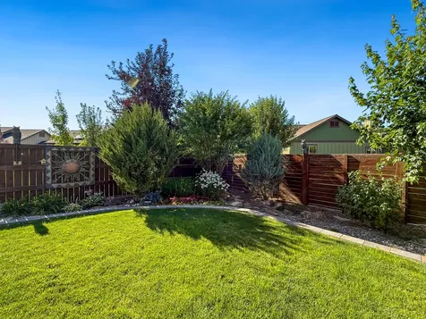 323 NW Saddle Ridge Loop Prineville OR 97754