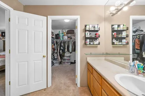 1049 Worchester Drive Medford OR 97501