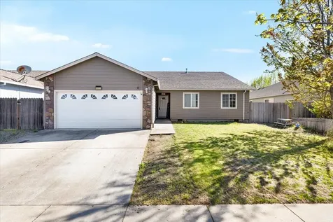 1049 Worchester Drive Medford OR 97501