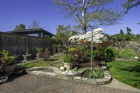 1855 Willow Glen Way Medford OR 97504