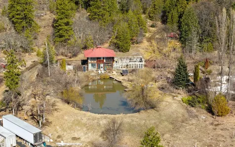 2000 Colestin Road Ashland OR 97520