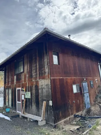 2000 Colestin Road Ashland OR 97520