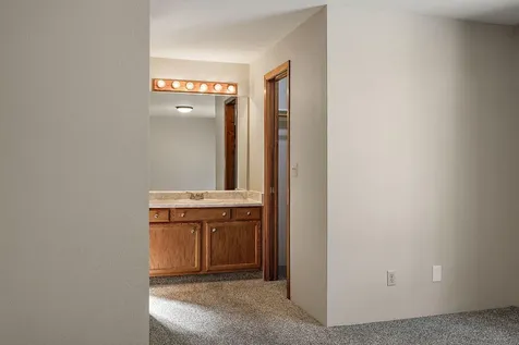 2551 Paloma Avenue Medford OR 97504