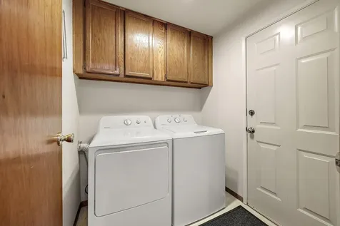 2551 Paloma Avenue Medford OR 97504
