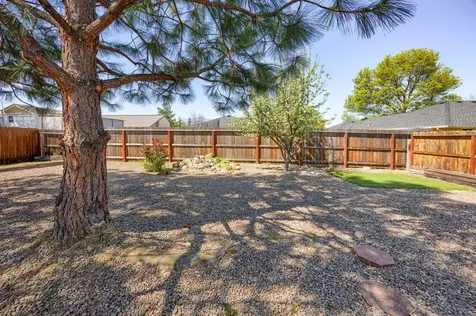 2551 Paloma Avenue Medford OR 97504