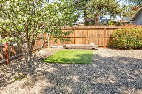 2551 Paloma Avenue Medford OR 97504