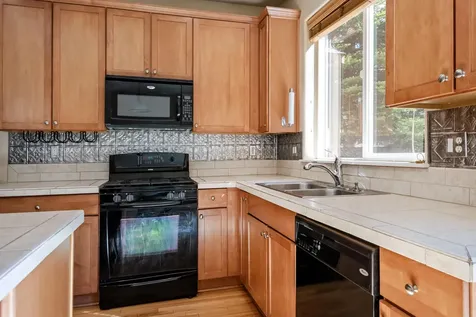 61282 Huckleberry Place Bend OR 97702