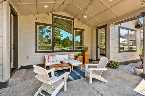 3059 NW Hidden Ridge Drive Bend OR 97703