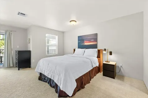 279 Tyler Avenue Central Point OR 97502