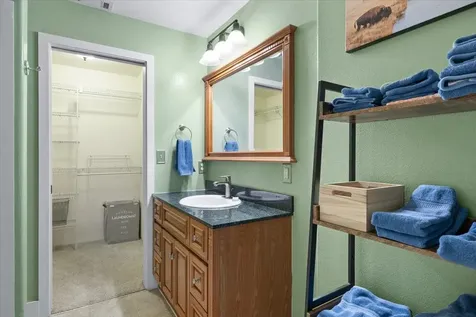 279 Tyler Avenue Central Point OR 97502