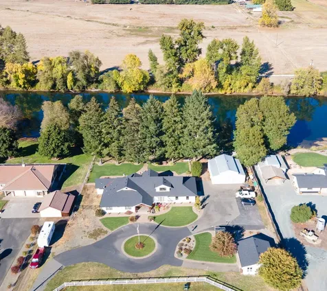 4500 Leonard Road Grants Pass OR 97527