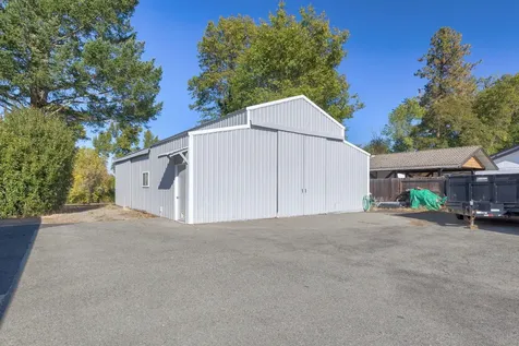 4500 Leonard Road Grants Pass OR 97527