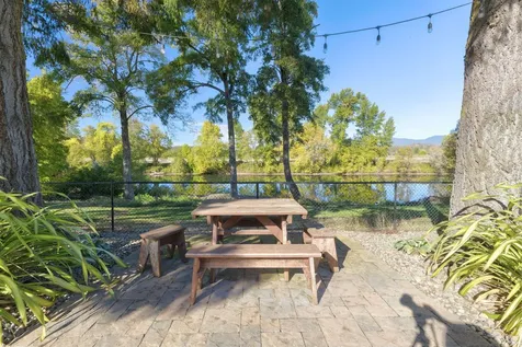 4500 Leonard Road Grants Pass OR 97527