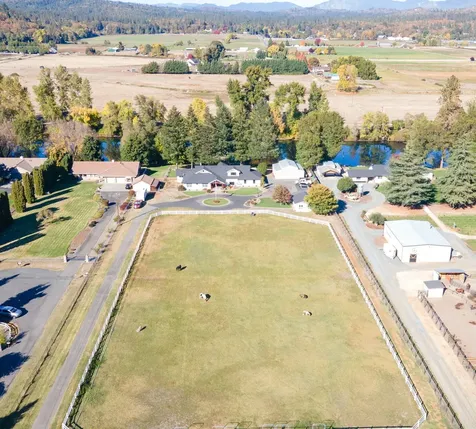 4500 Leonard Road Grants Pass OR 97527