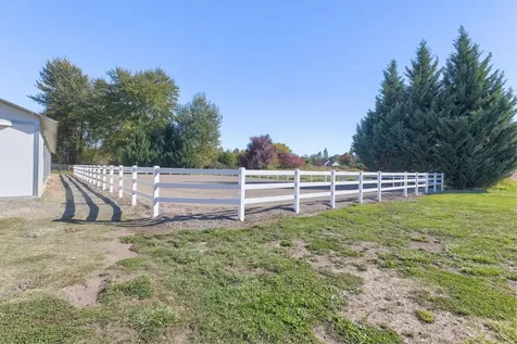 4500 Leonard Road Grants Pass OR 97527