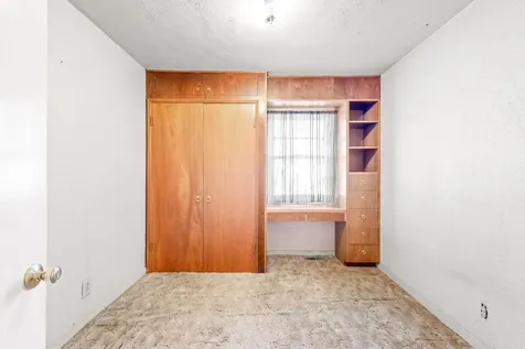 337 SE C Street Madras OR 97741