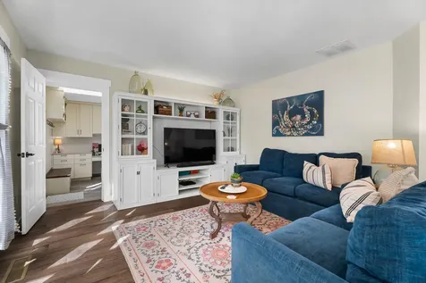 1860 SE Autumnwood Court Bend OR 97702