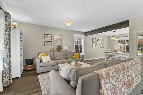 1860 SE Autumnwood Court Bend OR 97702