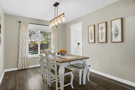 1860 SE Autumnwood Court Bend OR 97702