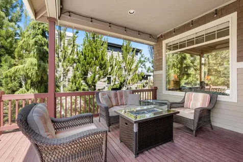 3225 NW Melville Drive Bend OR 97703