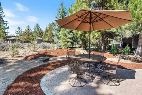 3225 NW Melville Drive Bend OR 97703