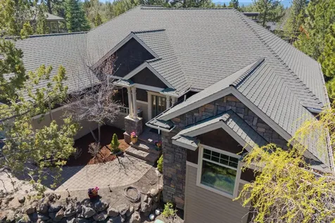 3225 NW Melville Drive Bend OR 97703