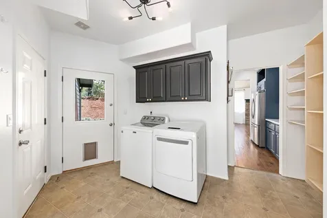 1507 R J Drive Grants Pass OR 97526
