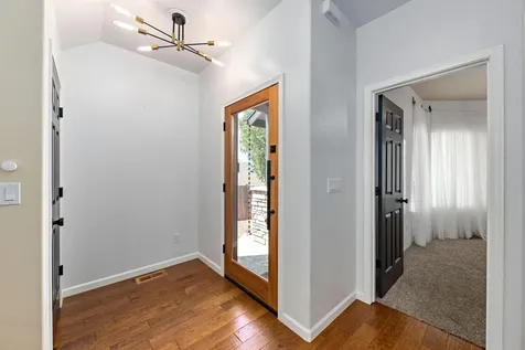 1507 R J Drive Grants Pass OR 97526