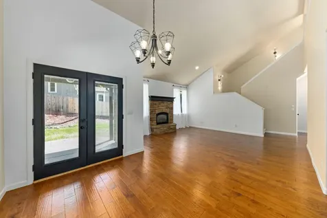 1507 R J Drive Grants Pass OR 97526