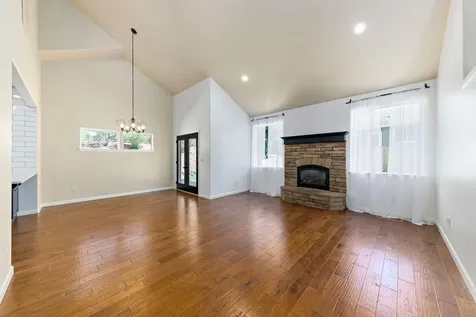 1507 R J Drive Grants Pass OR 97526