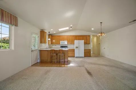 2580 Parkwood Village Lane Central Point OR 97502