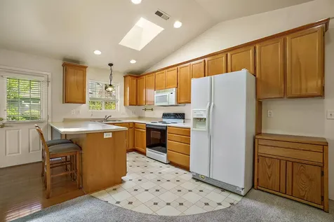 2580 Parkwood Village Lane Central Point OR 97502