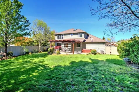 417 Stanford Avenue Medford OR 97504