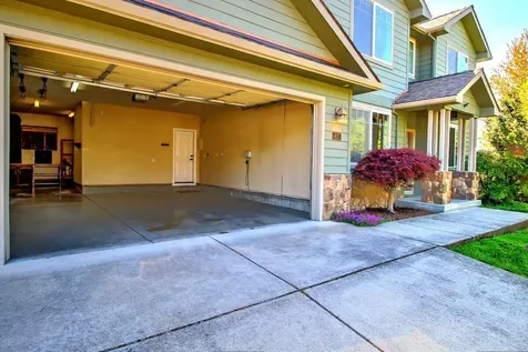 417 Stanford Avenue Medford OR 97504