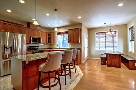 417 Stanford Avenue Medford OR 97504