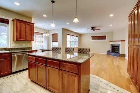 417 Stanford Avenue Medford OR 97504