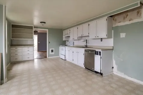 136 SW 2nd Street Redmond OR 97756
