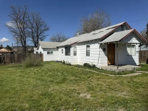 220 N Eldorado Avenue Klamath Falls OR 97601