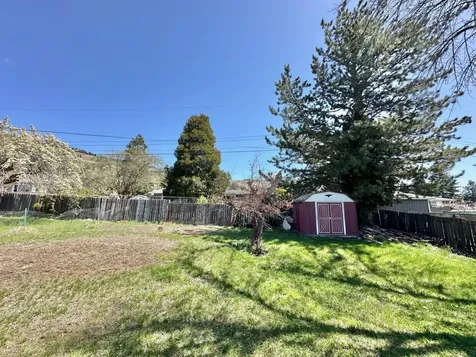 1129 Patterson Street Klamath Falls OR 97603