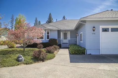 175 Morris Lane Grants Pass OR 97527