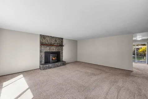 21473 Keyte Lane Bend OR 97701