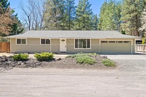 61207 Travis Road Bend OR 97702