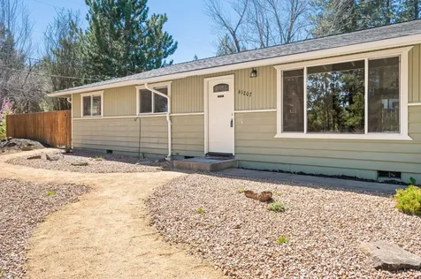 61207 Travis Road Bend OR 97702