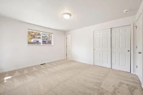 61207 Travis Road Bend OR 97702