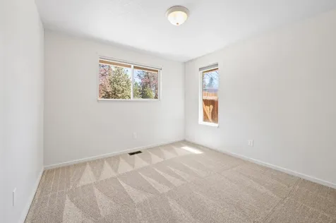 61207 Travis Road Bend OR 97702